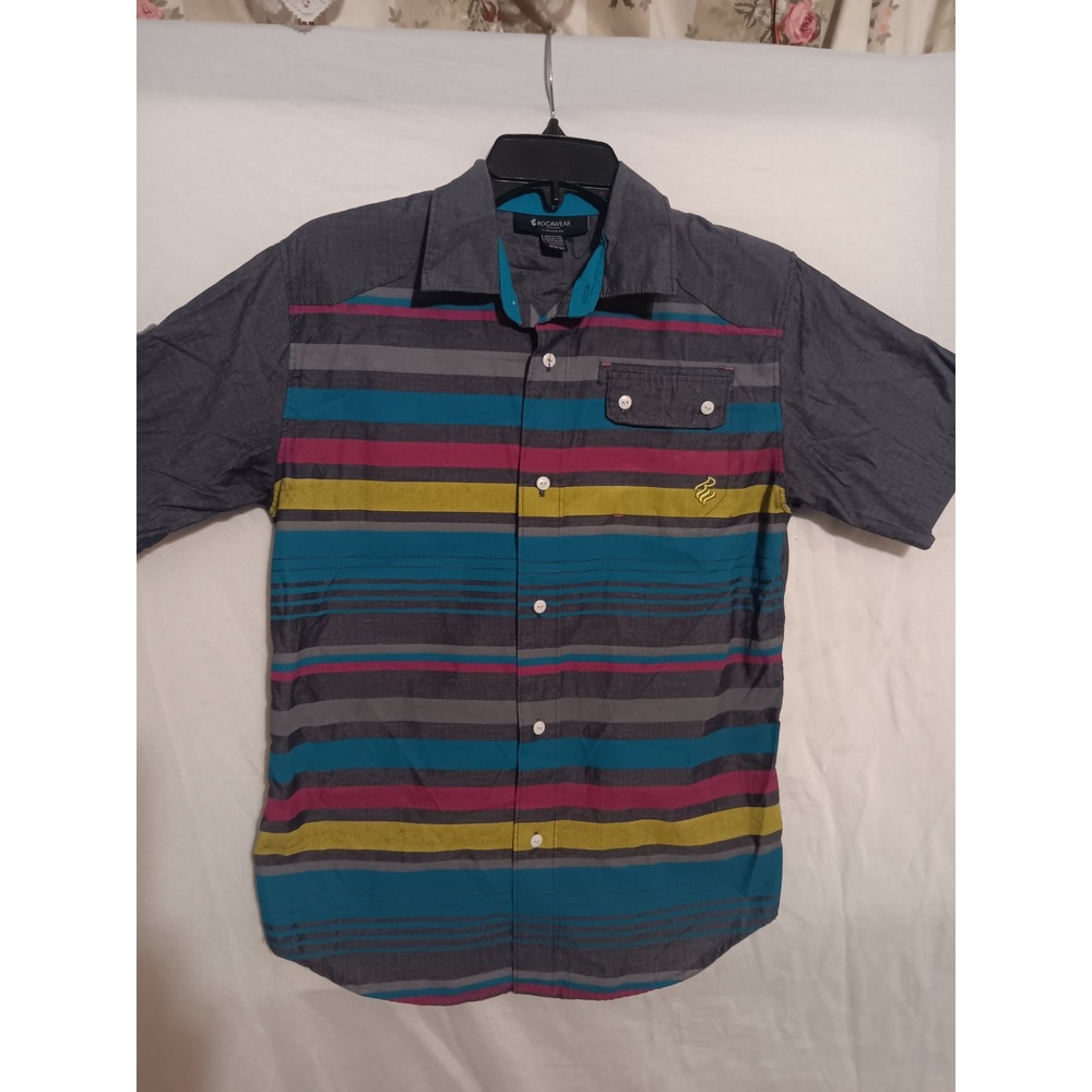 Rocawear Boys Gray Striped Short Sleeve Button Down Shirt Size M 10/12 Patch